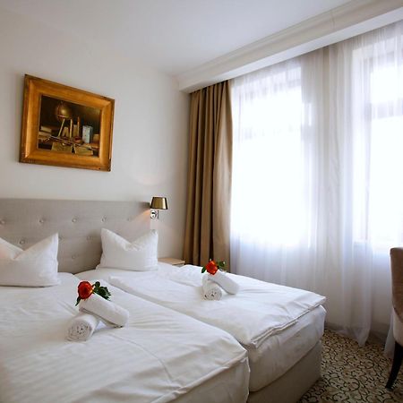 Hotel Ambiente Wellness & Spa Karlowe Wary Zewnętrze zdjęcie
