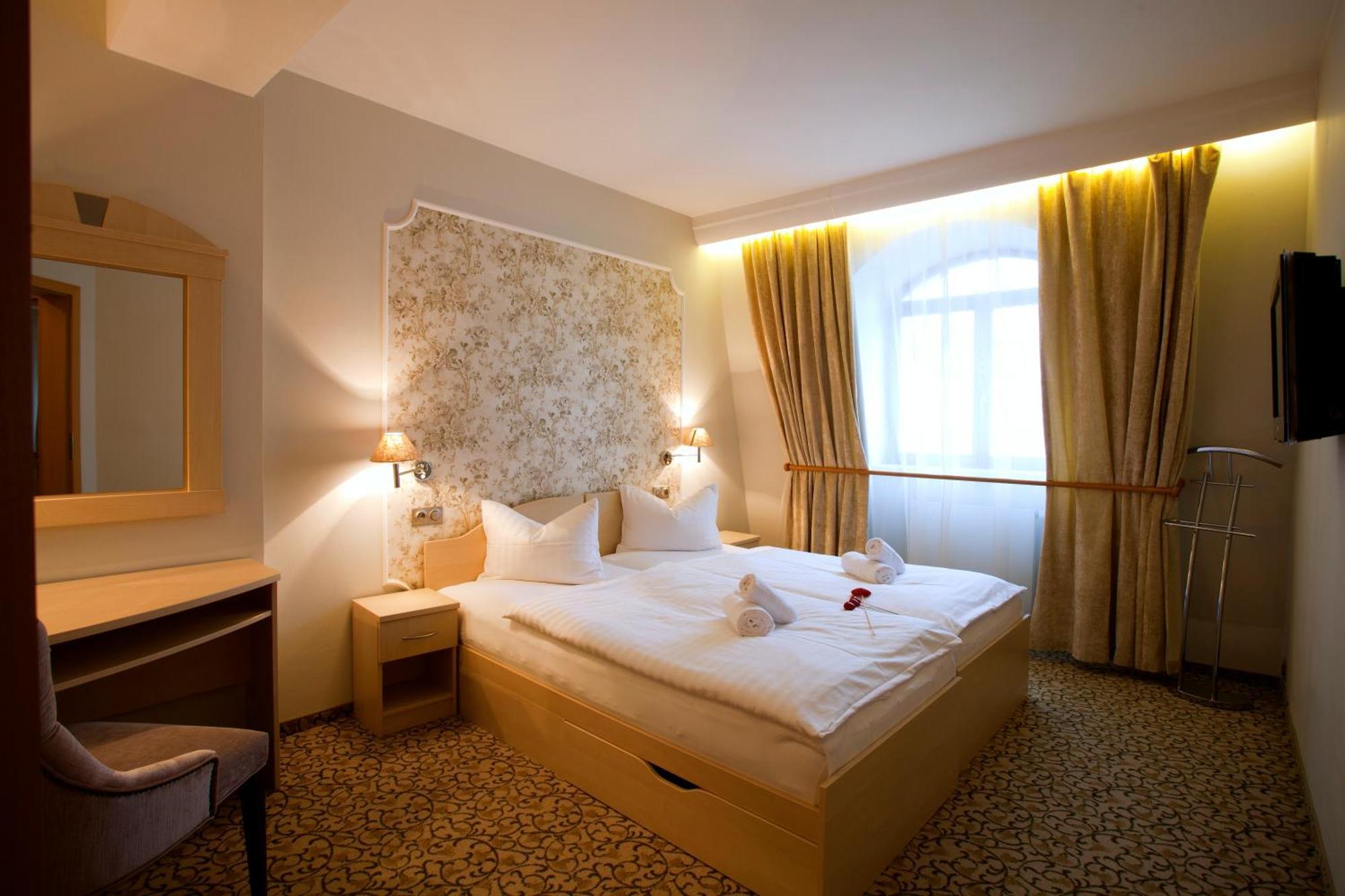 Hotel Ambiente Wellness & Spa Karlowe Wary Zewnętrze zdjęcie
