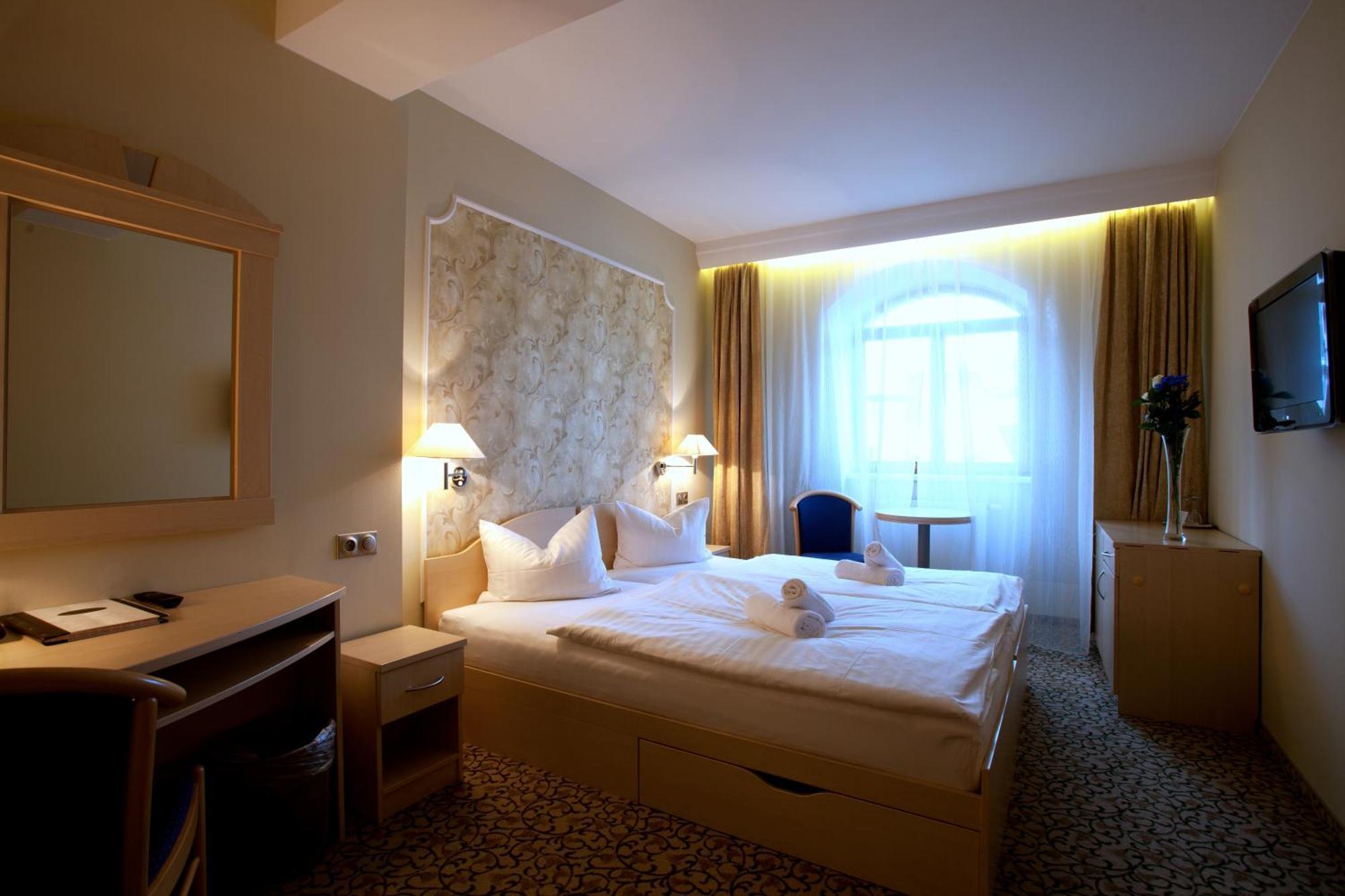 Hotel Ambiente Wellness & Spa Karlowe Wary Zewnętrze zdjęcie